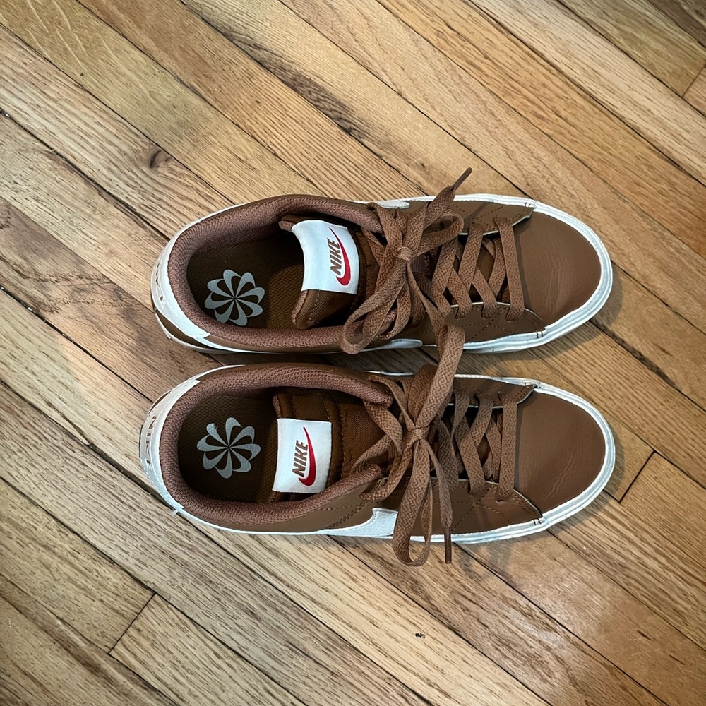 Nike Court Legacy Next Nature Cognac and White Sneakers